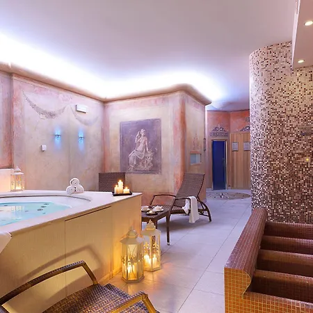 Gallery Guest house 2*