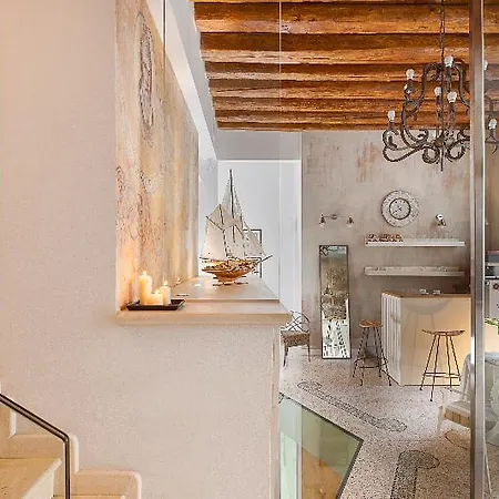 Guest house Gallery 2*