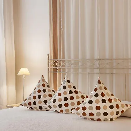 Gallery Guest house