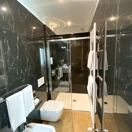 Gallery 2* فيرونا